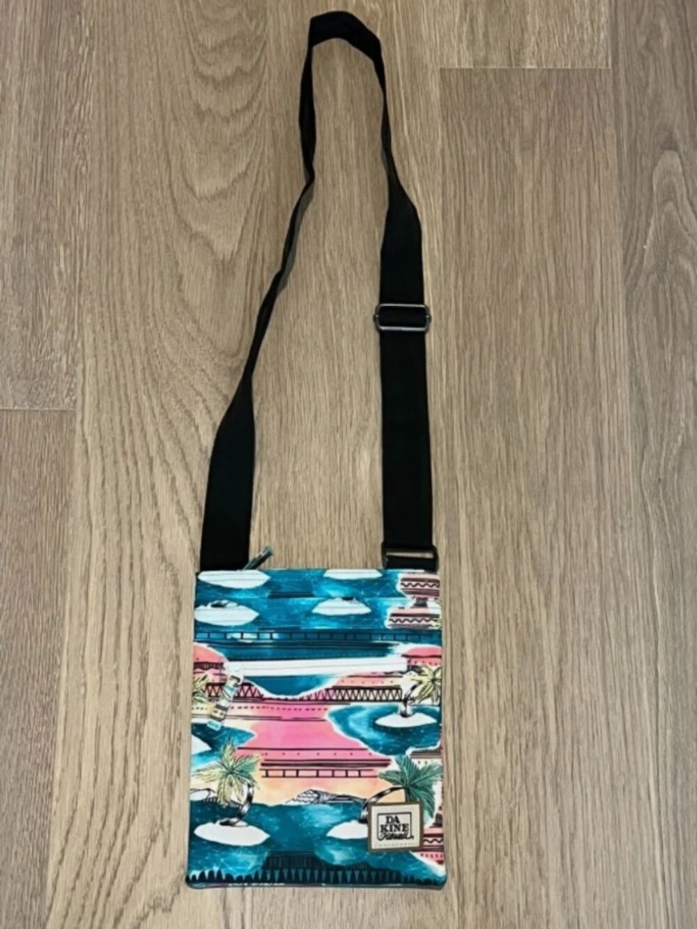 DAKINE Jive Crossbody Purse Bag Tropical Surf Hawaii Beach Palm Tree Blue Pink